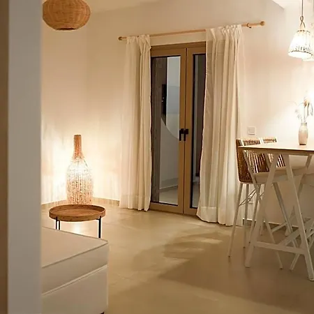 Apart-hotel Calma Residences *