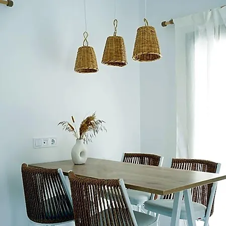 アパートホテル Calma Residences