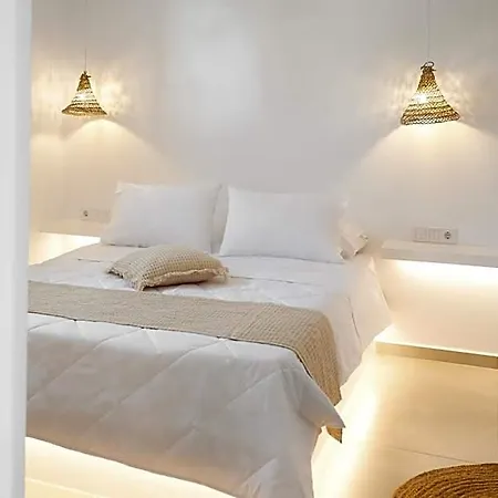 アパートホテル Calma Residences スキロス